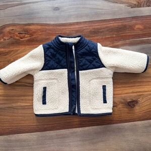 Old Navy baby 3-6 month Sherpa Jacket with Navy Accents